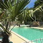 L'oasis Κάμπινγκ