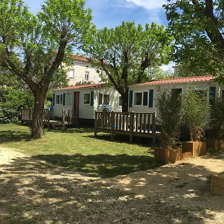 L'oasis אתר קמפינג