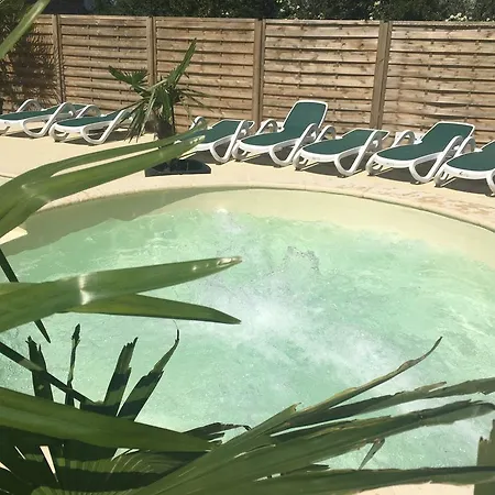 L'oasis Campsite Grospierres